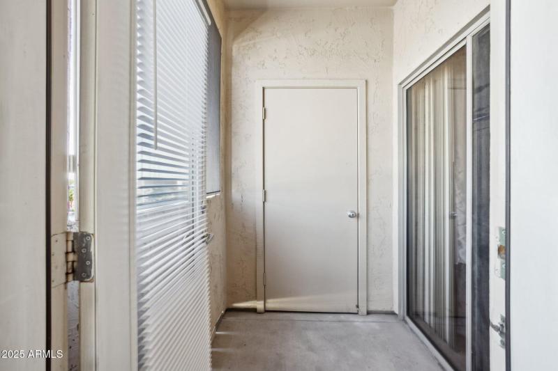 23-web-or-mls-9820-n-central-ave-317