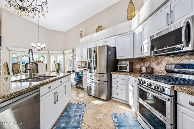 16-1817EWTC-ocupix-IR