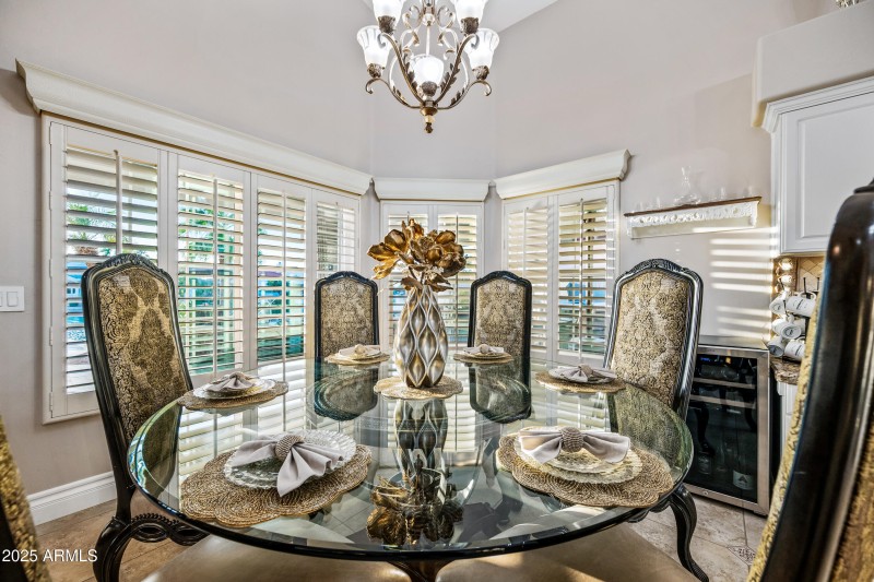 27-1817EWTC-ocupix-IR