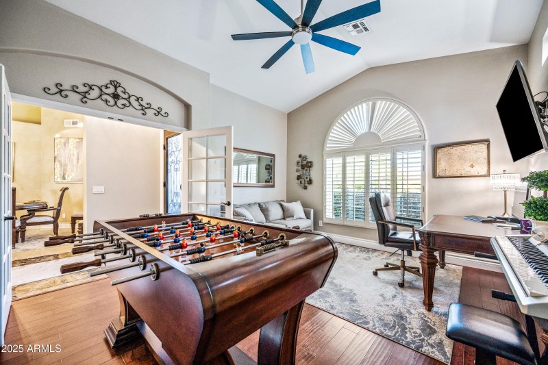 79-1817EWTC-ocupix-IR