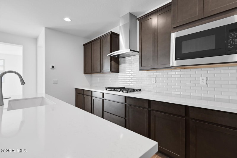 10205 W WELDON Avenue - Ready Now!