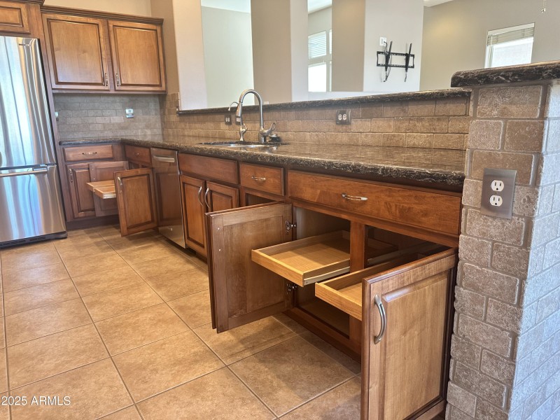 Kitchen Pull Out Cabinets