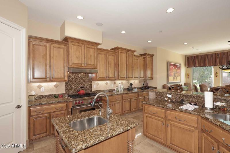 Kitchen-Island