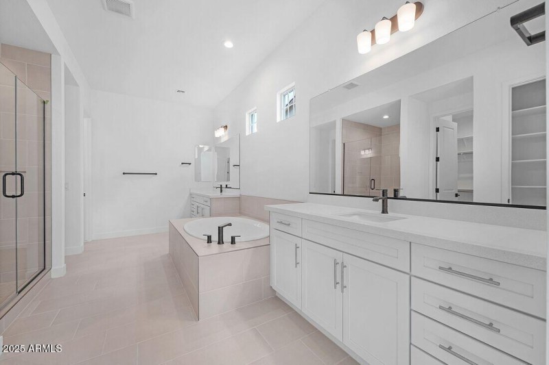 20486 E VIA DEL JARDIN - Ready Now!