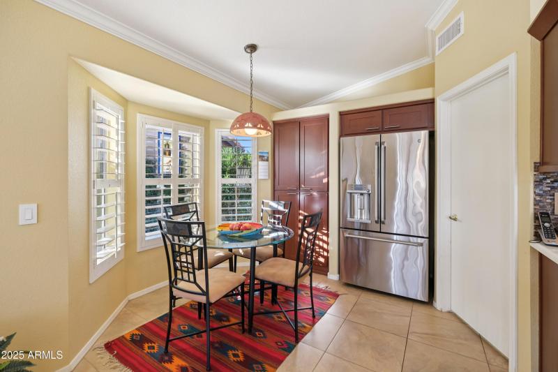 16-print-W Robson Cir-S2910-016