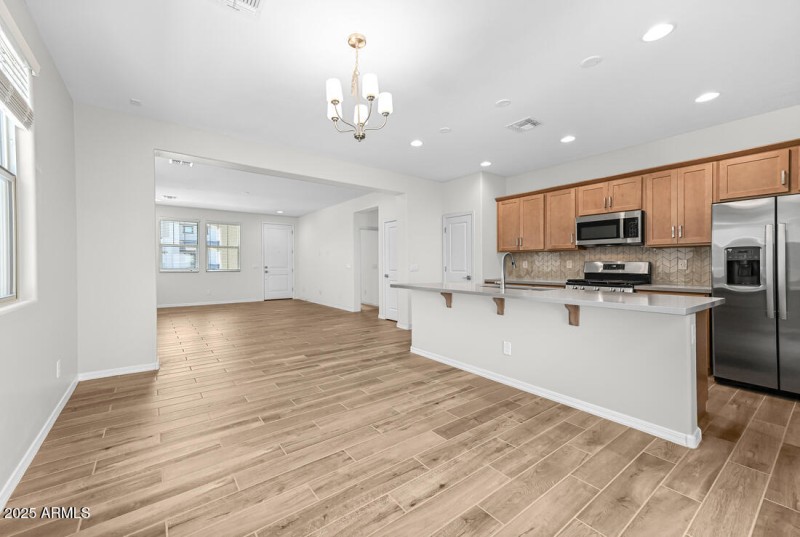 9964 W Piccadilly Road - Ready Now!