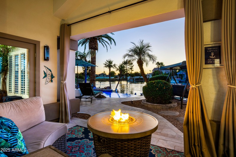 141-1817EWTC-ocupix-IR