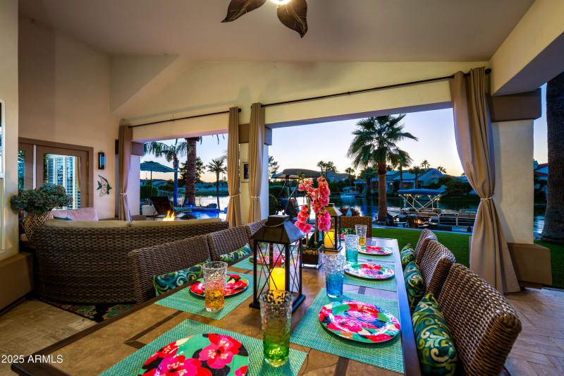 143-1817EWTC-ocupix-IR