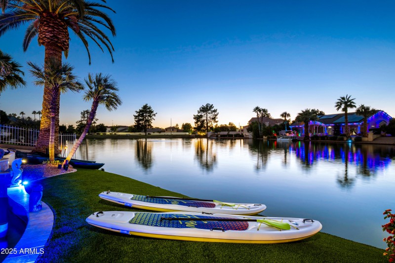 161-1817EWTC-ocupix-IR