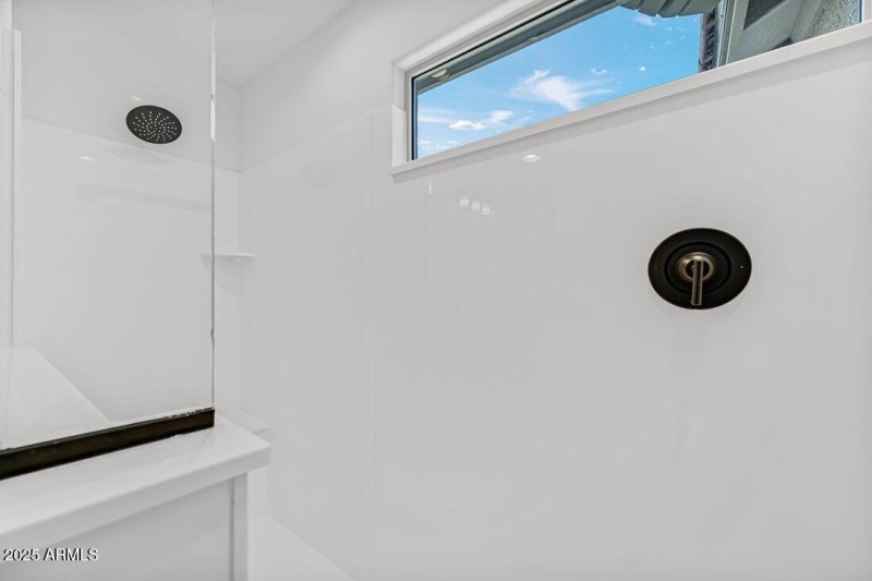 9964 W PICCADILLY Road - Ready Now!