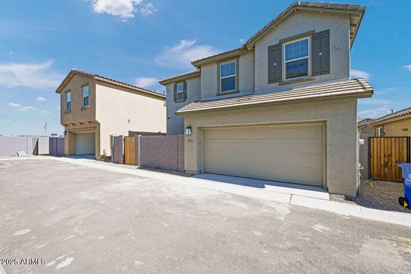 9964 W PICCADILLY Road - Ready Now!