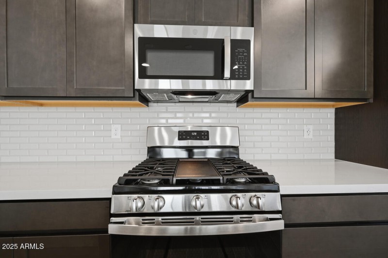 10002 W PICCADILLY Road - Ready Now!