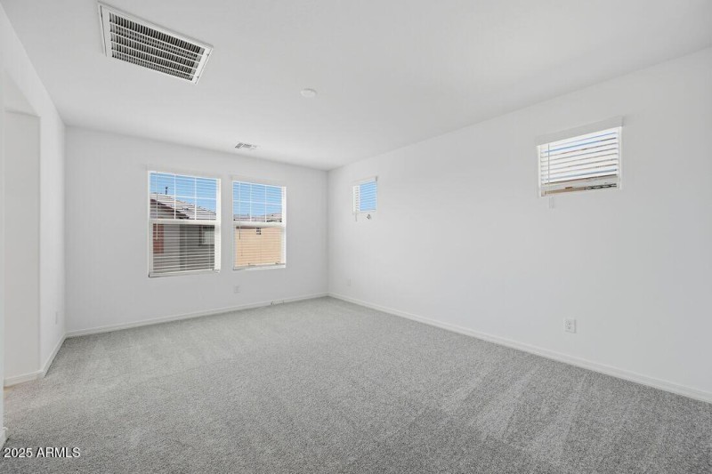 10002 W PICCADILLY Road - Ready Now!