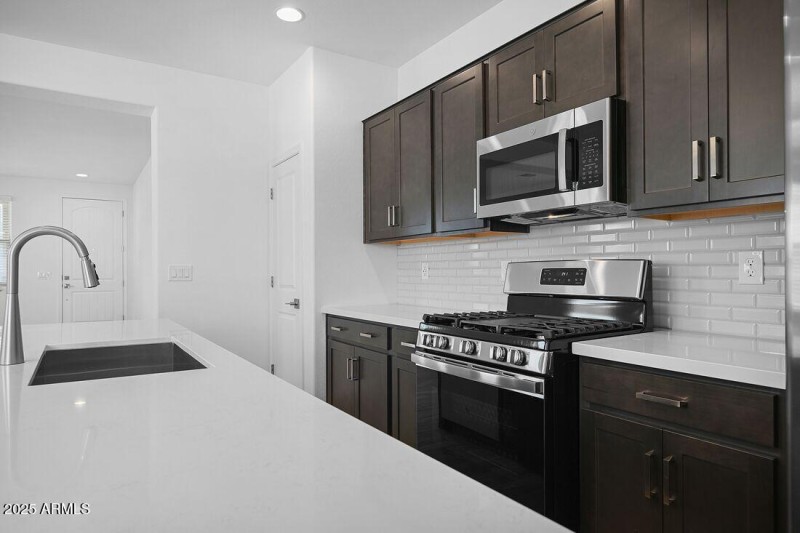 10014 W PICCADILLY Road - Ready Now!