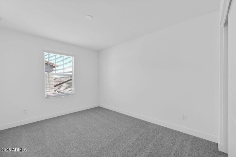 9986 W PICCADILLY Road - Ready Now!