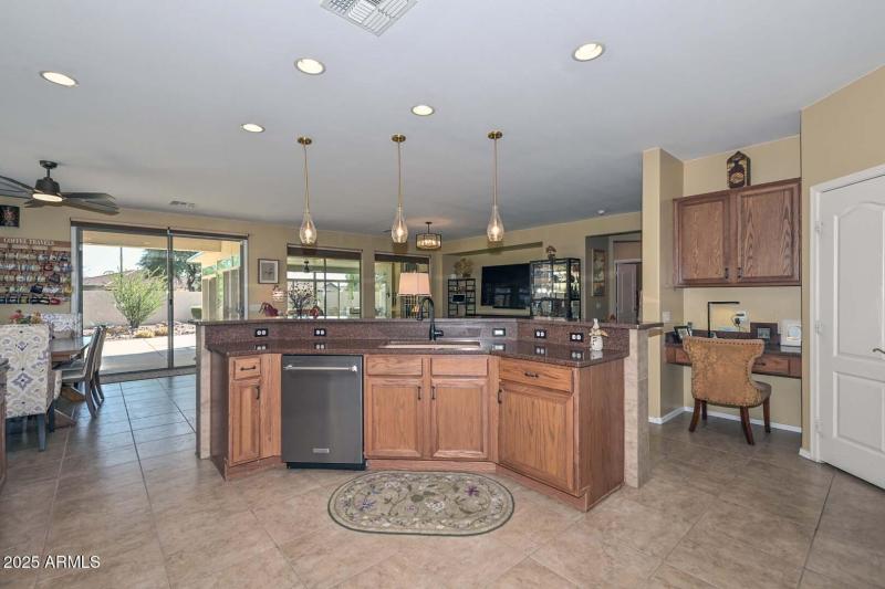Kitchen-Island