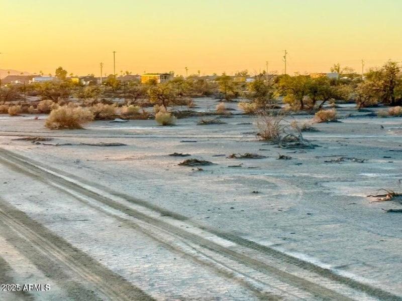 20251030063018609787000000-o