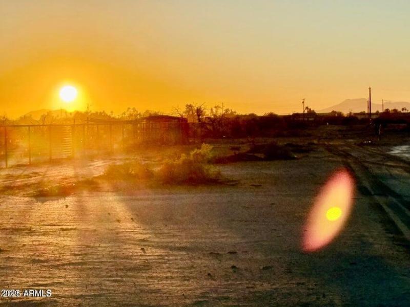 20251030063248522349000000-o