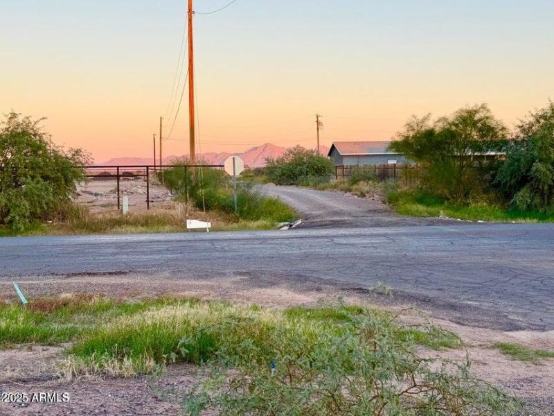 20251030064314053683000000-o