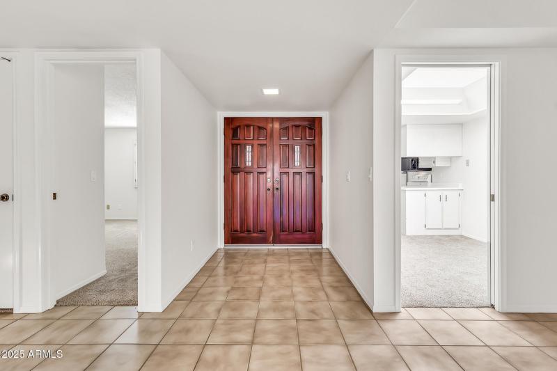 9834 E Minnesota Ave-14_(2048)