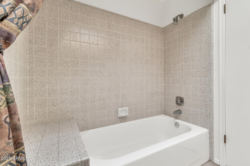 9834 E Minnesota Ave-30_(2048)