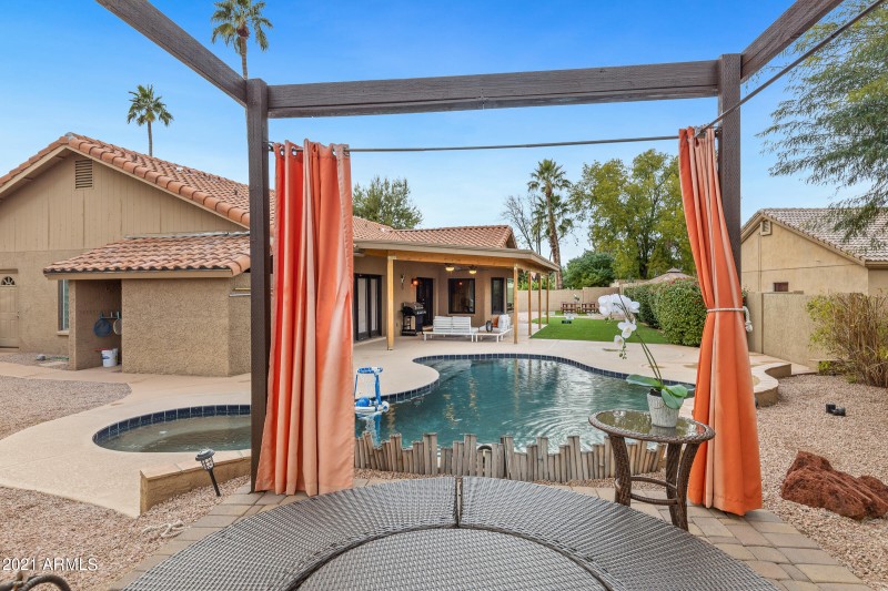 5735 E Campo Bello Dr-49