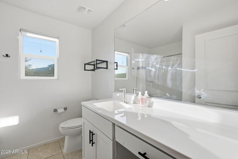 35-web-or-mls-ListerPros_035