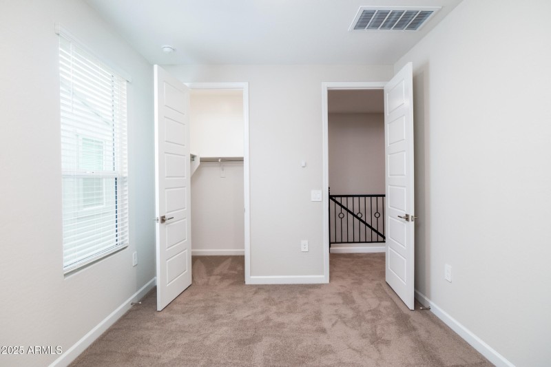 5128 Coolbrook Ave-29