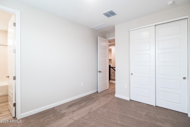 5128 Coolbrook Ave-31