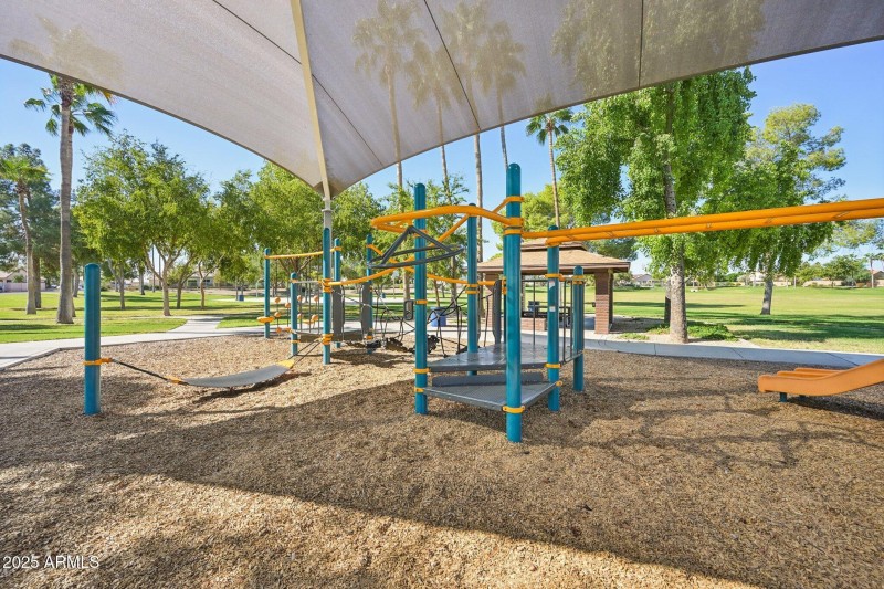 42-web-or-mls-W Magnolia St-3010-908