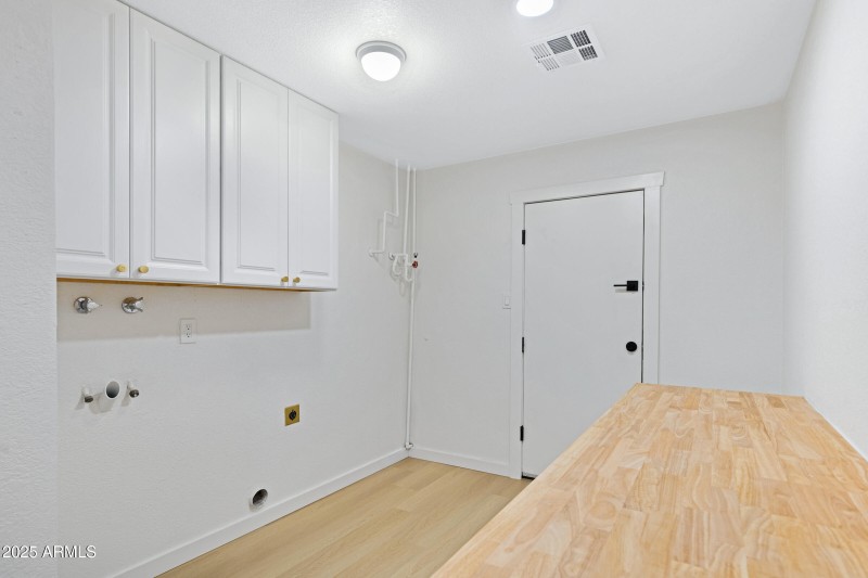 1527 E Bell De Mar Dr-22