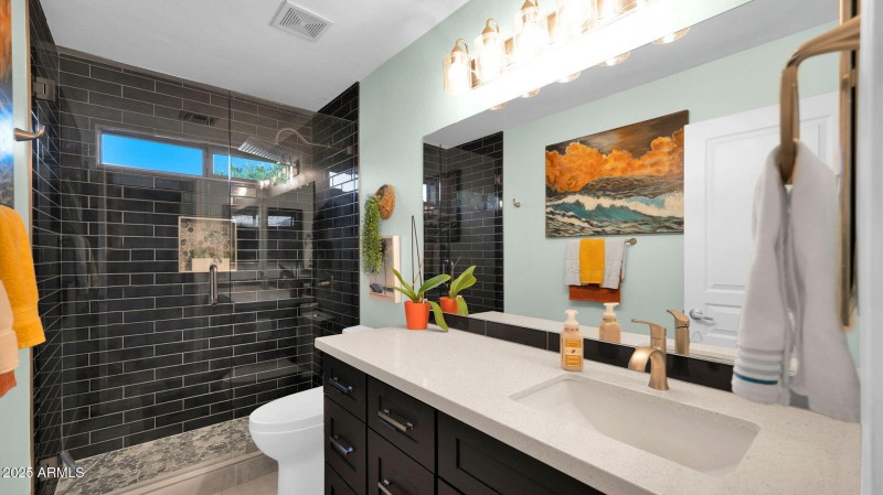 45-web-or-mls-P1188768