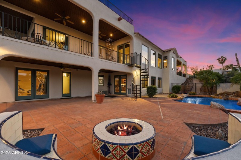 Incredible Backyard Retreat