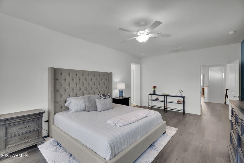 012_16-web-or-mls-aster-16_280