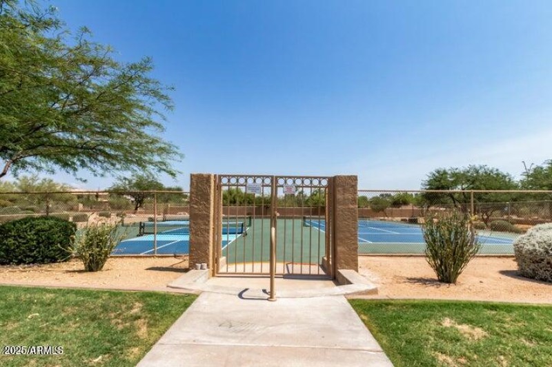 Tatum Village Pickelball Court