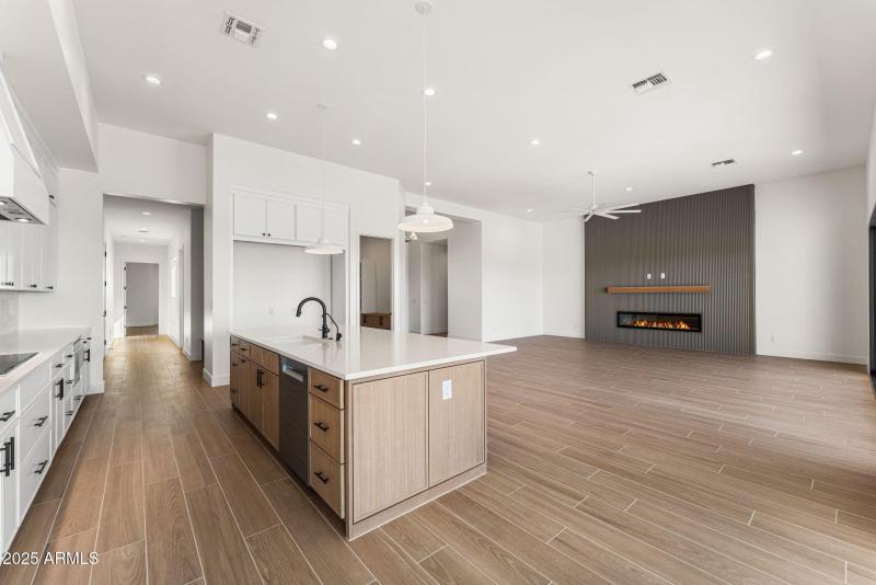 16-web-or-mls-DSC06983