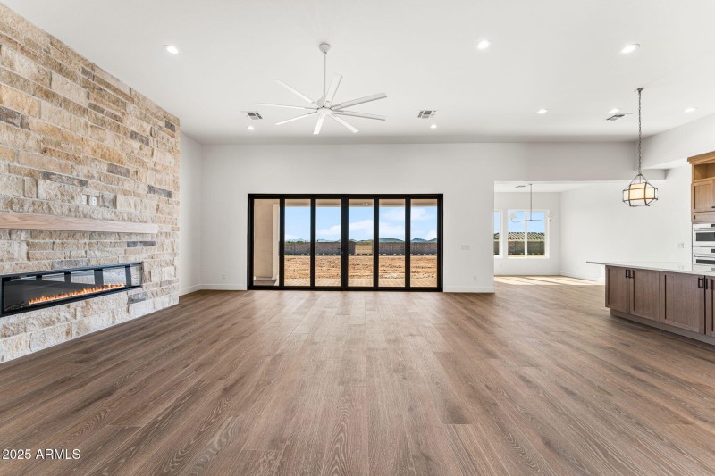 9-web-or-mls-DSC07232