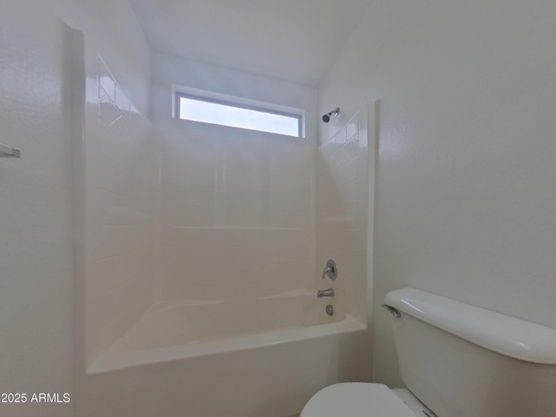 14_pc_R3L7dVRfBg_wZPauDoGgr_layout_0