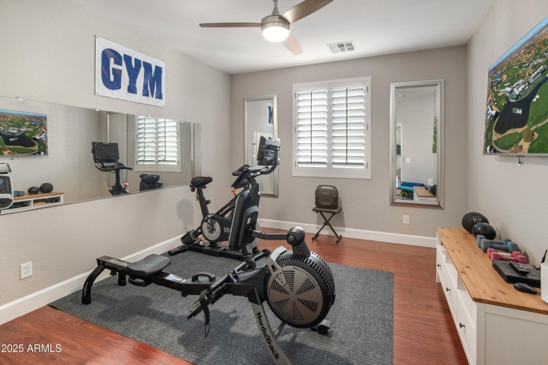 15294 W Old Oak Ln-3