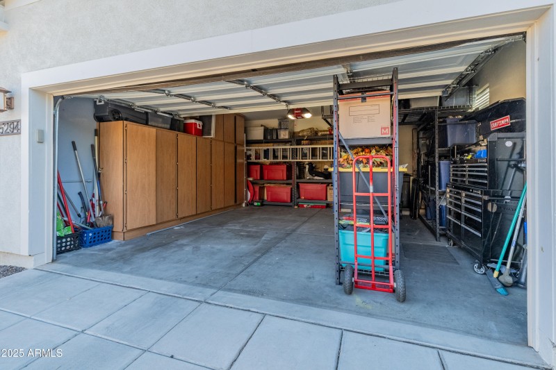 15294 W Old Oak Ln-63