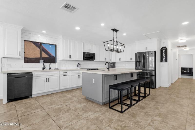 13-web-or-mls-1337-e-mineral-rd