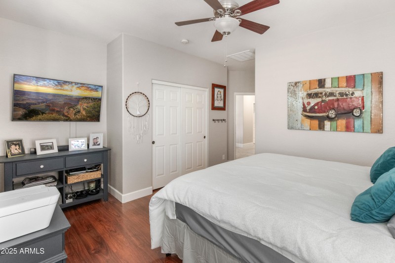 15294 W Old Oak Ln-1