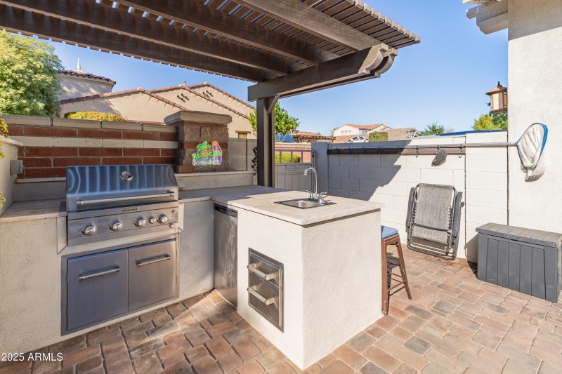 15294 W Old Oak Ln-50