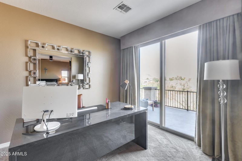 Sitting Room / Office