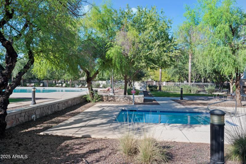 8-LakesAnnecy-ocupix-Comm