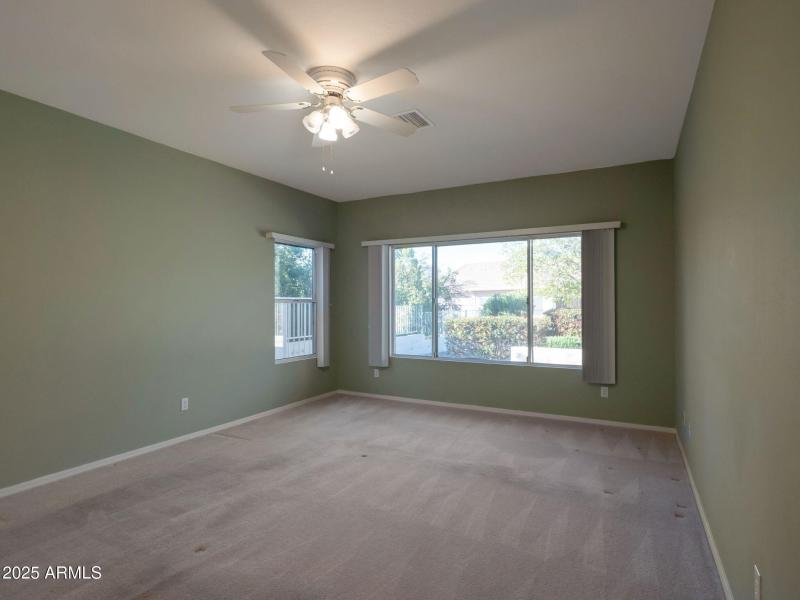 9-web-or-mls-Qp-1013084