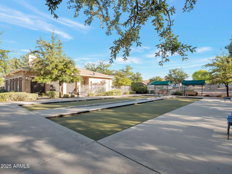 28-web-or-mls-Qp-1013122