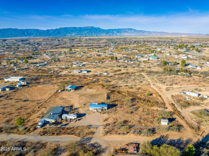 220 S Bright Star Ln