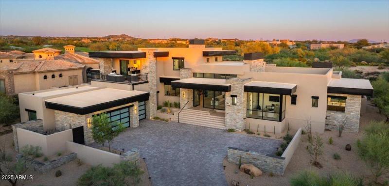 033-Front Elevations