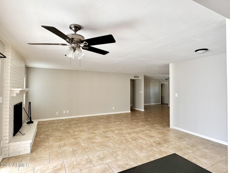 Family & Dining Rooms